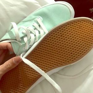 Vans -Mint green with design